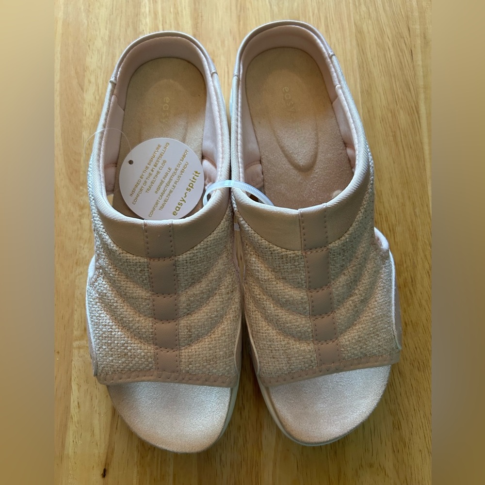 Easy Spirit Women's Blush Slip-On Sandals in Size 9